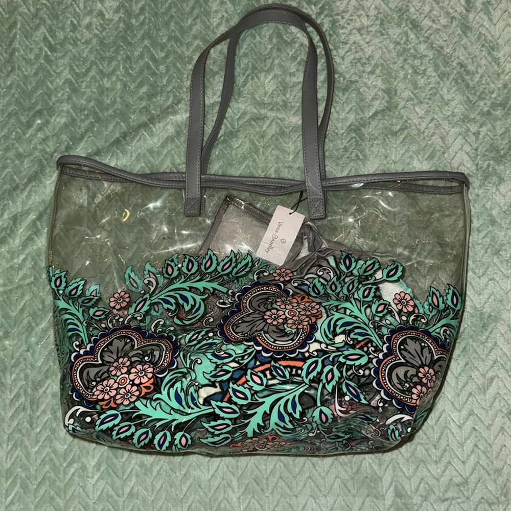 Gray/Floral Vera Bradley Beach Bundle